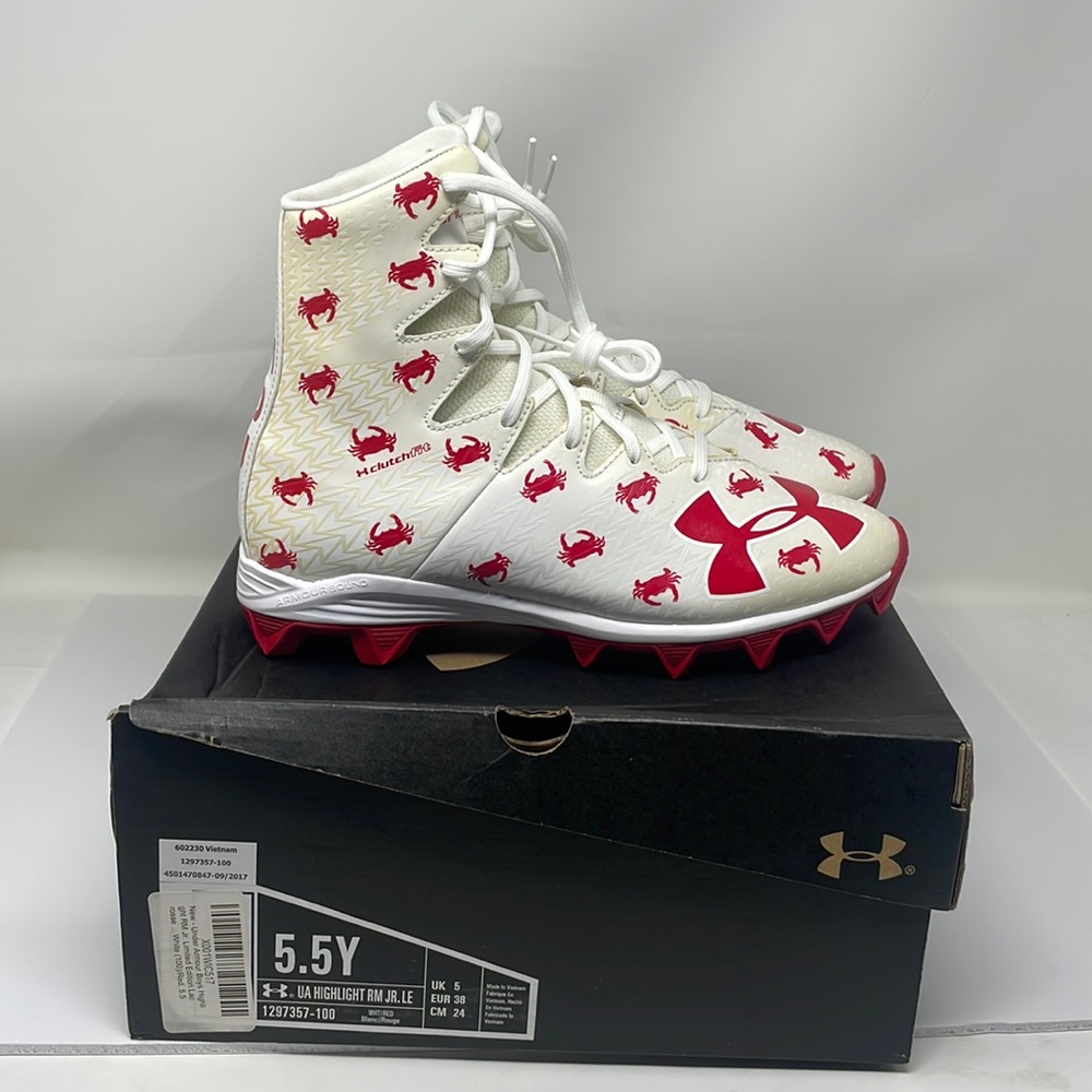 Boys Under Armour Cleats 5.5Y Highlight RM JR. LE